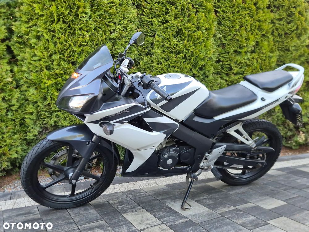 Honda CBR - 5