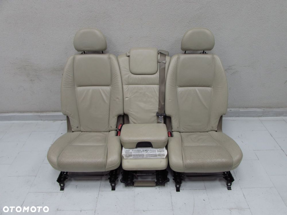 VOLVO XC90 02-14 FOTEL SIEDZENIE SKORA JASNA 7 OSOB KPL UK - 11