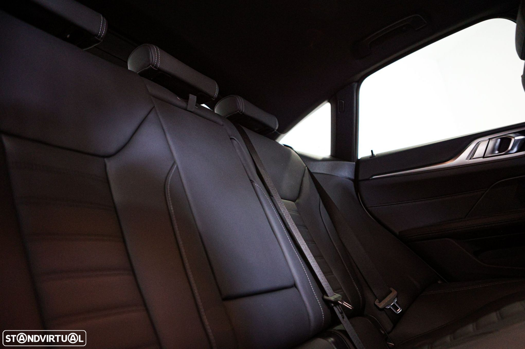 BMW i4 eDrive40 - 15