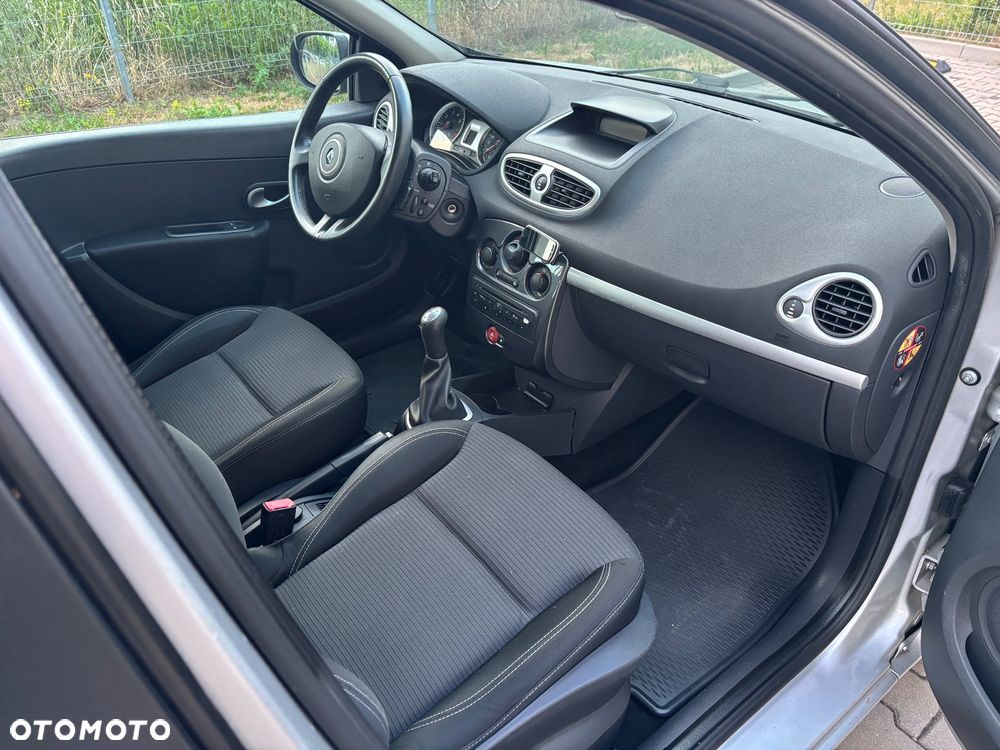 Renault Clio 1.2 16V TCE Alize Euro5 - 5