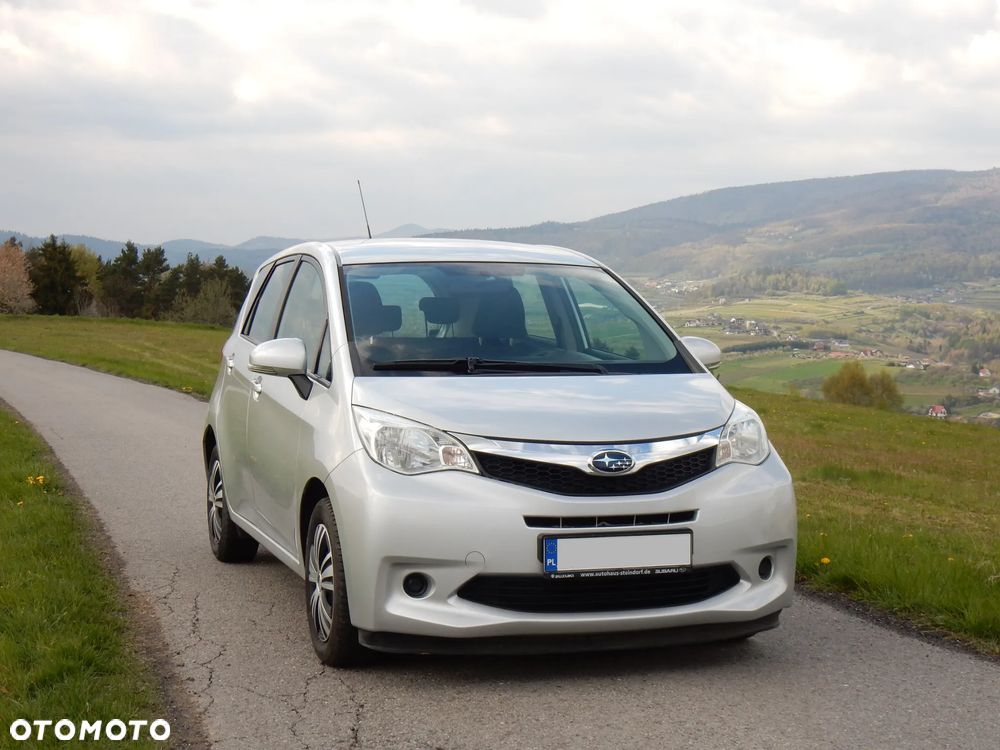 Subaru Trezia - 4