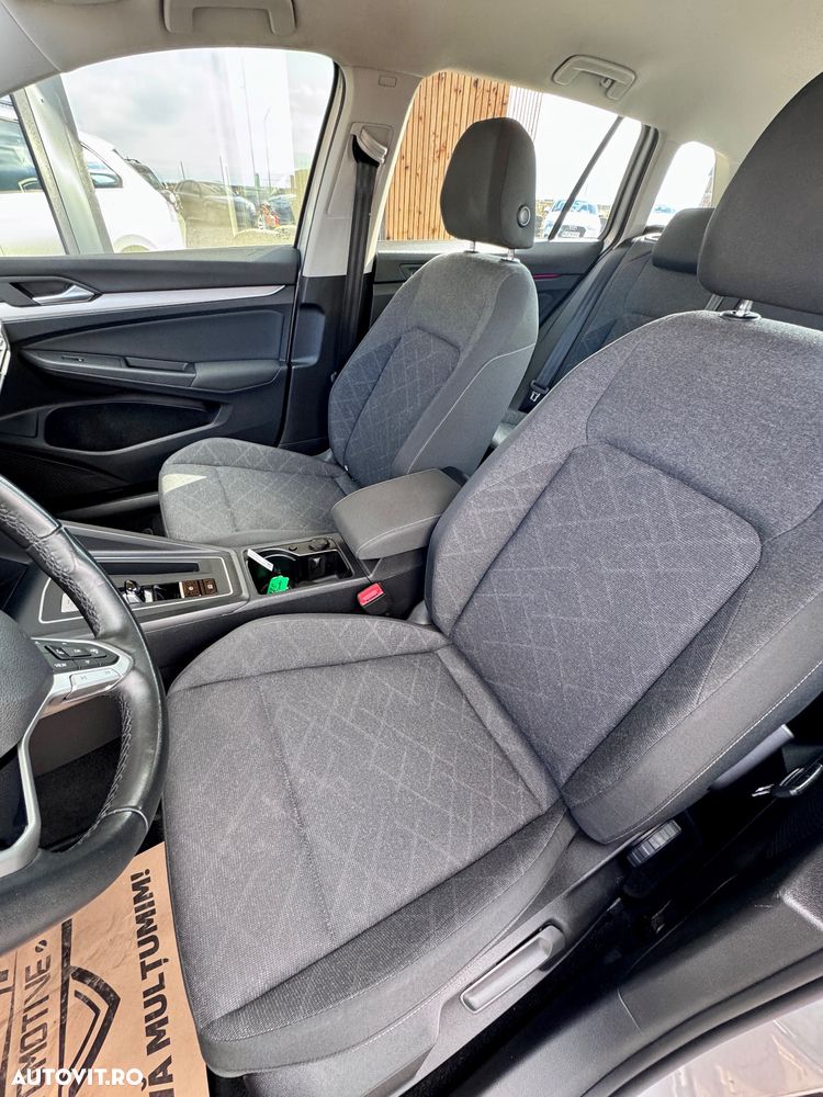 Volkswagen Golf Variant 2.0 TDI DSG Life - 6