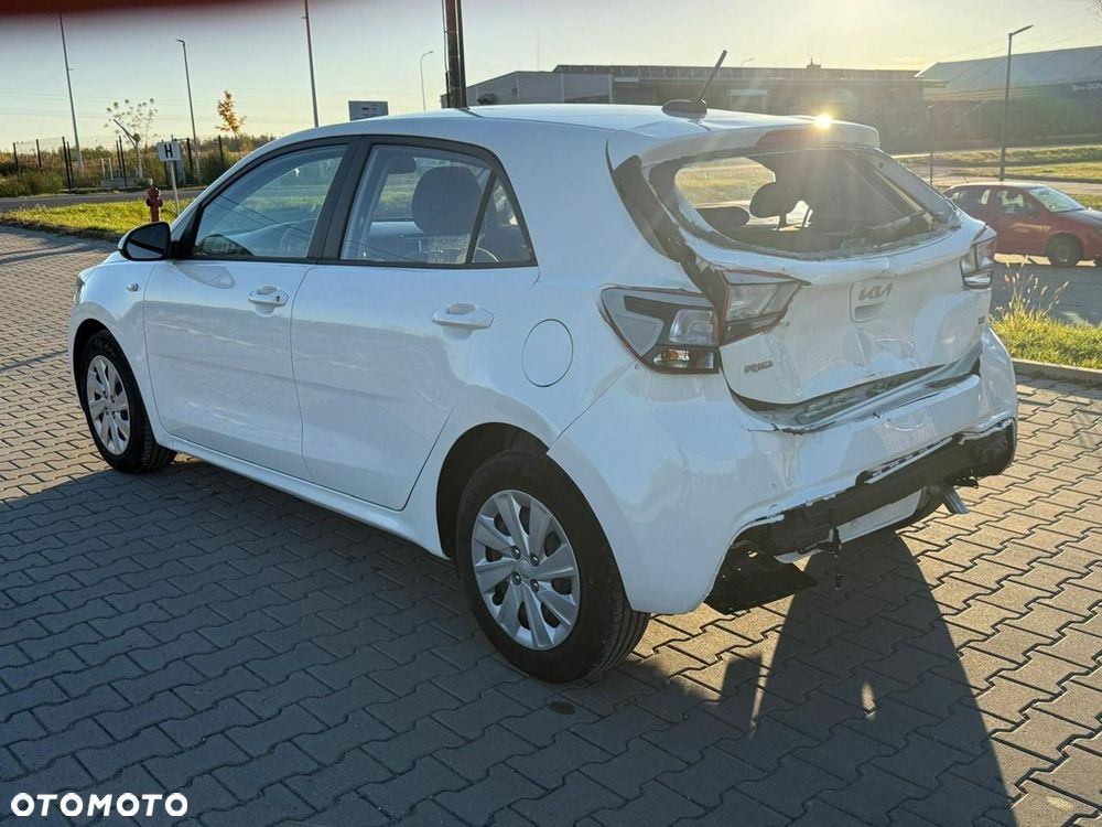 Kia Rio 1.2 M - 3