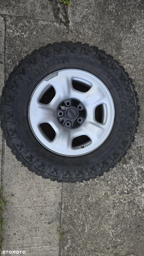Jeep Liberty 2.4 4x4 - 25