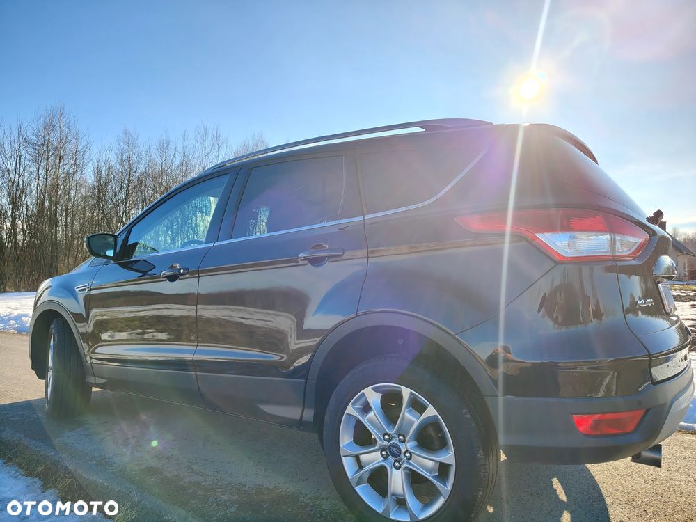 Ford Kuga 2.0 TDCi 4x4 Titanium - 6