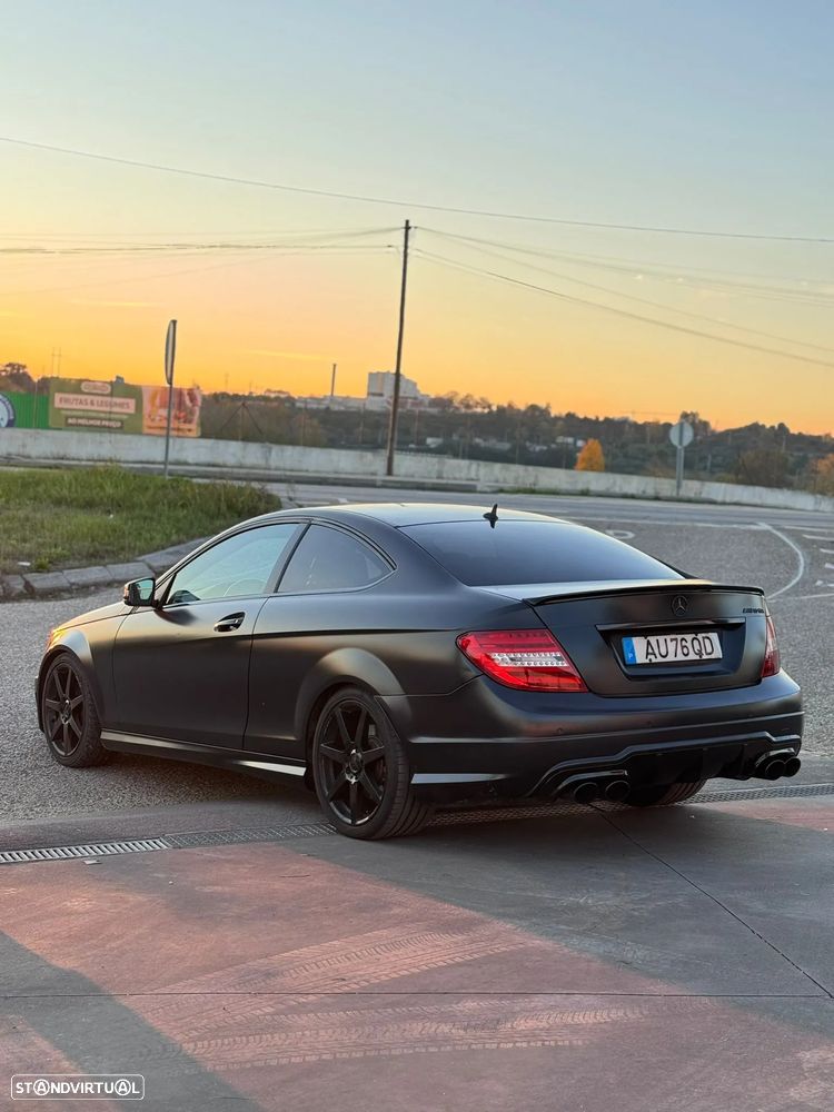 Mercedes-Benz C 250 CDI DPF Coupe BlueEFFICIENCY 7G-TRONIC Edition 1 - 11