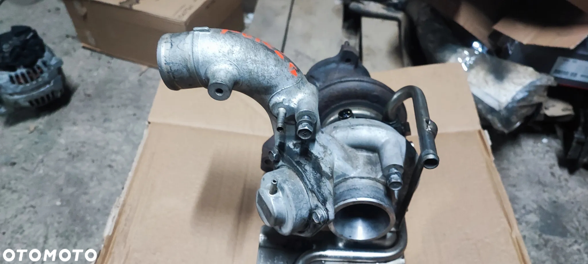 Turbosprężarka TD04-10T 8200396687 49377-07301 7701478861 2.0 Turbo Renault - 3