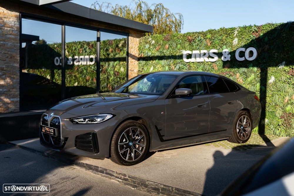 BMW i4 eDrive40 Desportiva M - 2