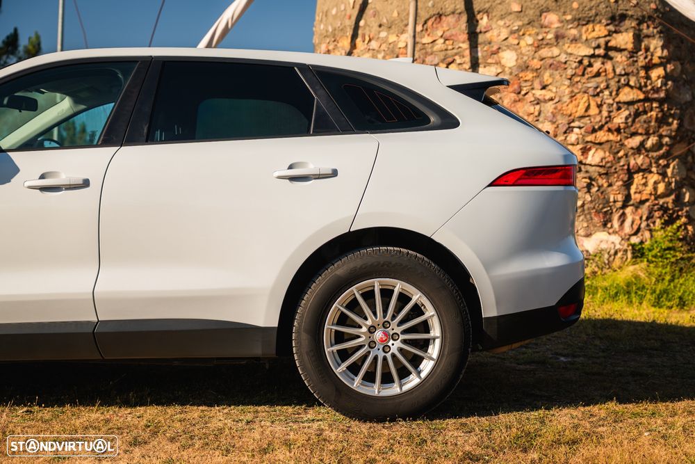 Jaguar F-Pace 2.0 i4D Pure - 8