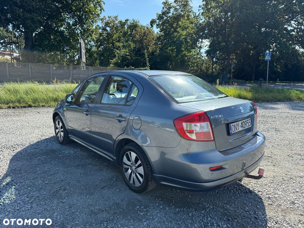 Suzuki SX4 - 5
