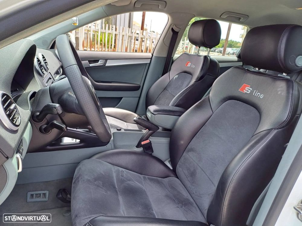Audi A3 Sportback 1.6 TDI Ambiente - 11
