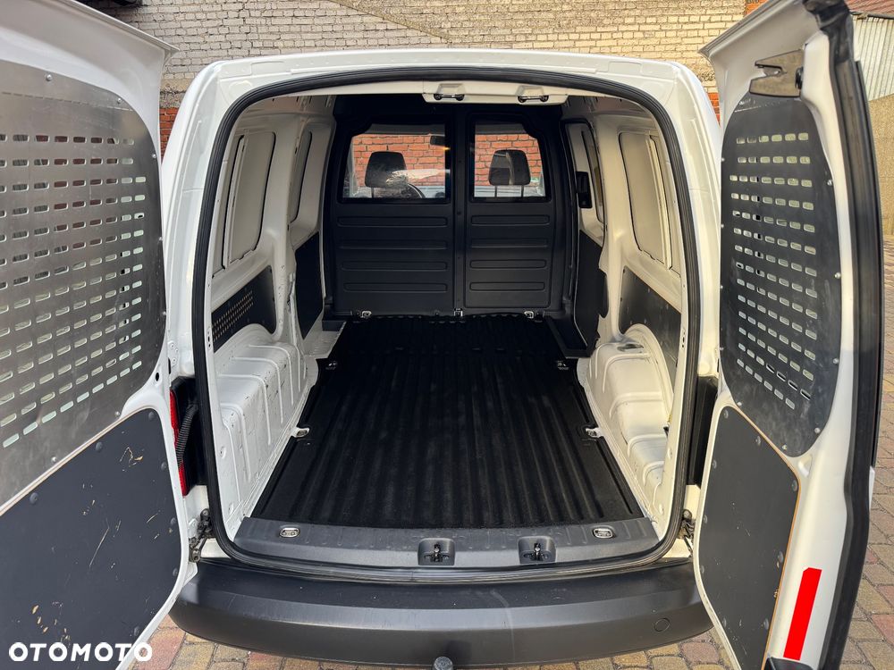 Volkswagen Caddy - 18