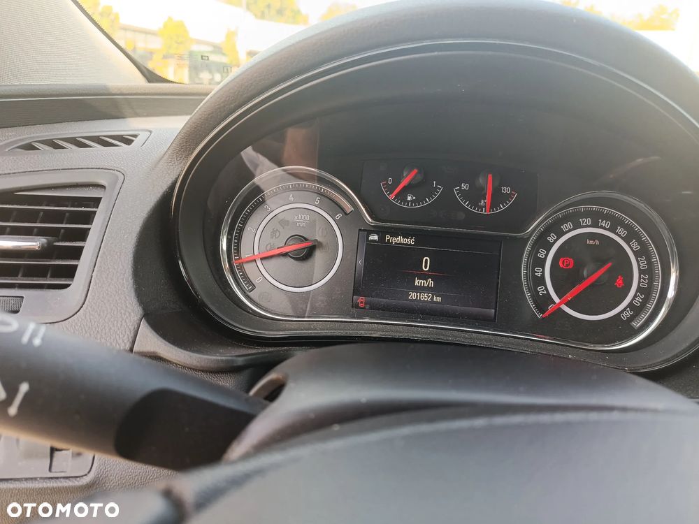 Opel Insignia 2.0 CDTI - 13