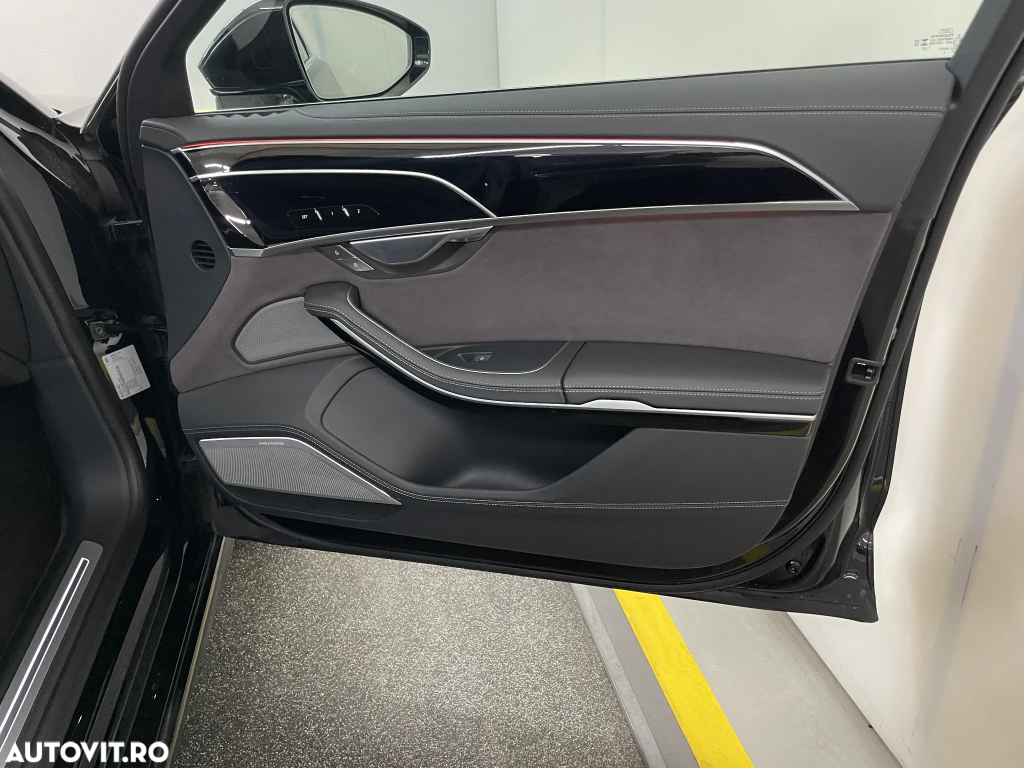 Audi A8 A8L 60 TFSI e quattro Tiptronic PHEV - 13
