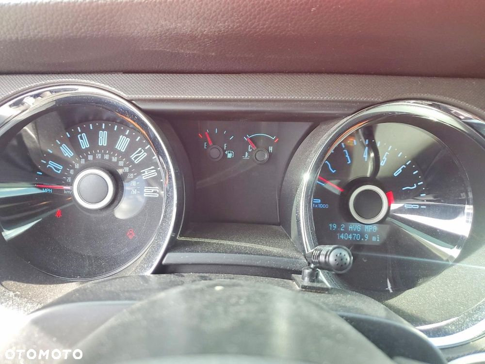 Ford Mustang 5.0 V8 GT - 9