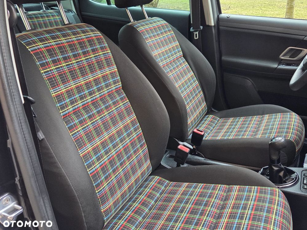 Skoda Fabia 1.2 TSI STYLE EDITION - 32