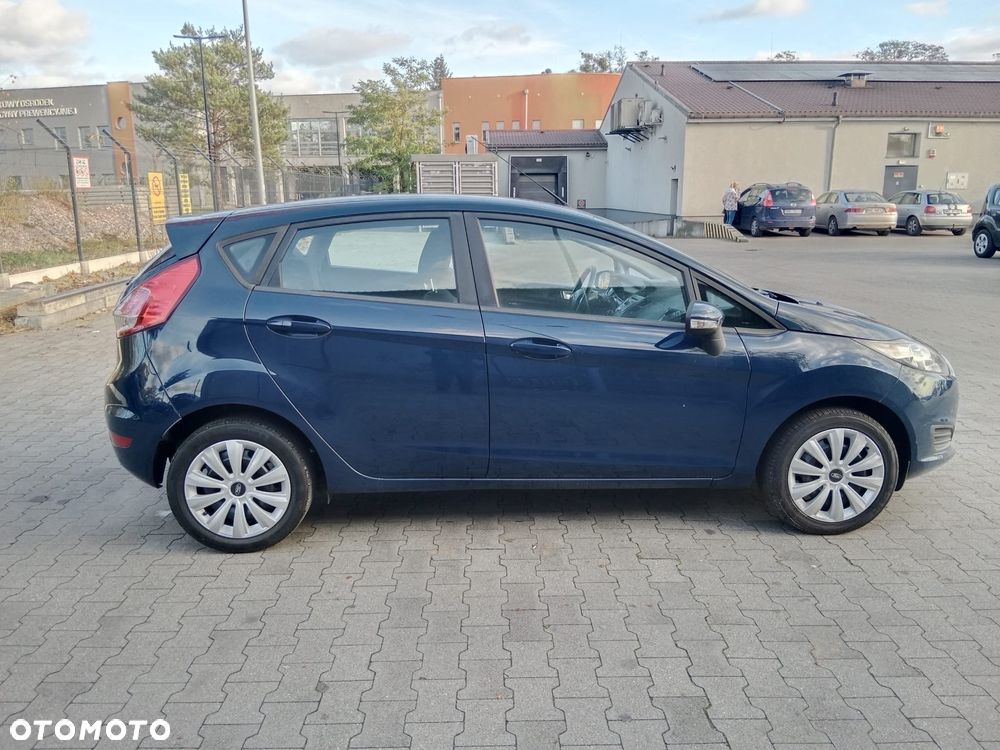 Ford Fiesta 1.0 Ambiente - 4