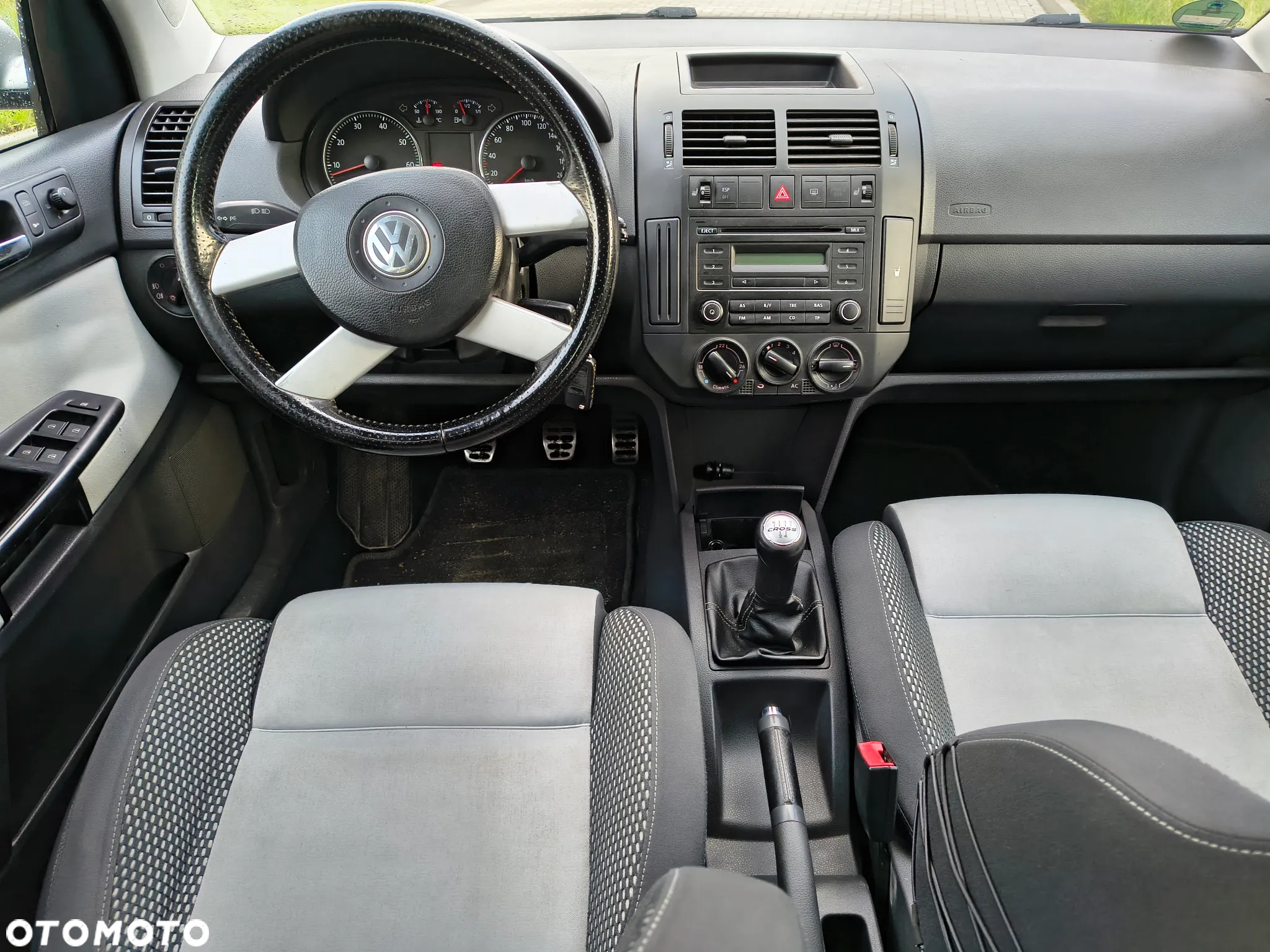 Volkswagen Polo Cross 1.6 - 10