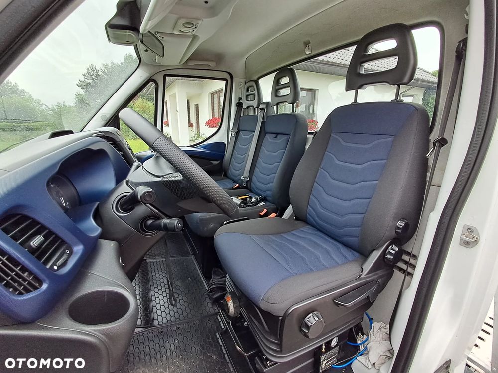Iveco 35S18 3,0 180KM Nowa Laweta Salon Polska Super Stan 3,0 180 KM - 18