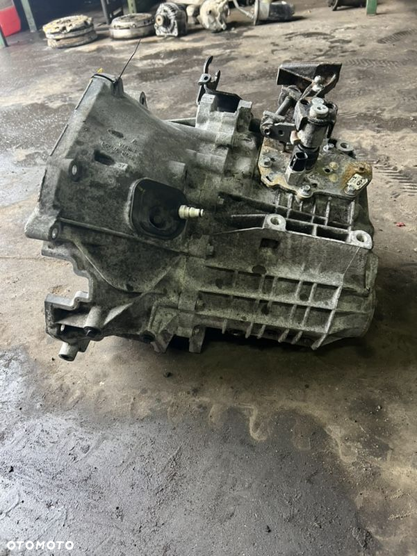 Skrzynia Biegów Ford Mondeo 1S7R7002AE - 3