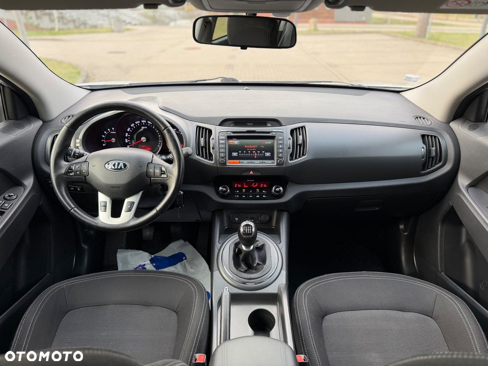 Kia Sportage 1.7 CRDI 2WD Attract - 26