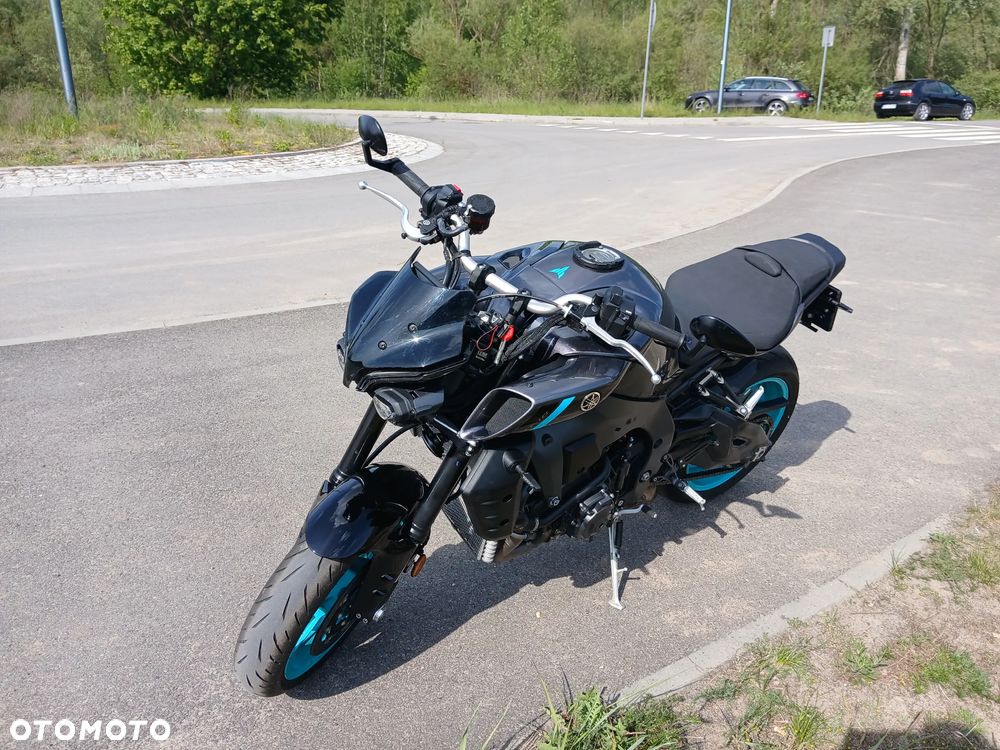 Yamaha MT - 10