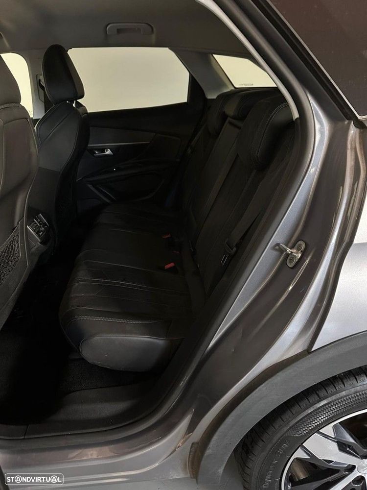 Peugeot 3008 PureTech 130 Stop & Start GPF EAT8 Crossway - 10