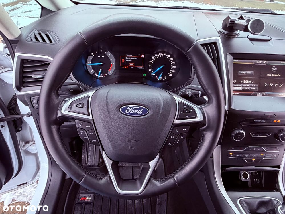 Ford S-Max 2.0 TDCi Trend - 31