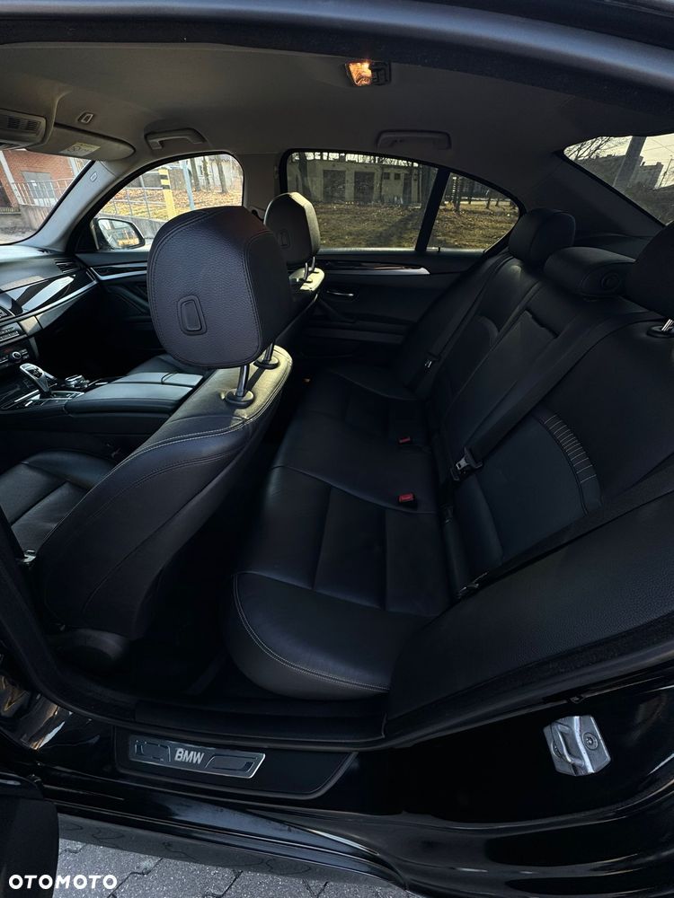 BMW Seria 5 525d xDrive Sport-Aut Luxury Line - 10