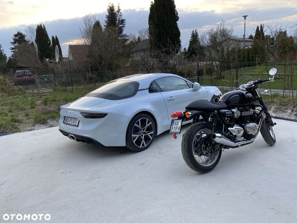 Triumph Thruxton - 5