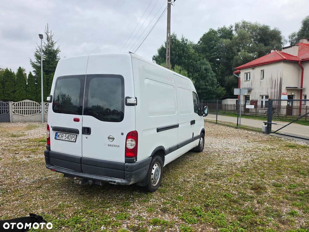 Nissan Interstar - 7