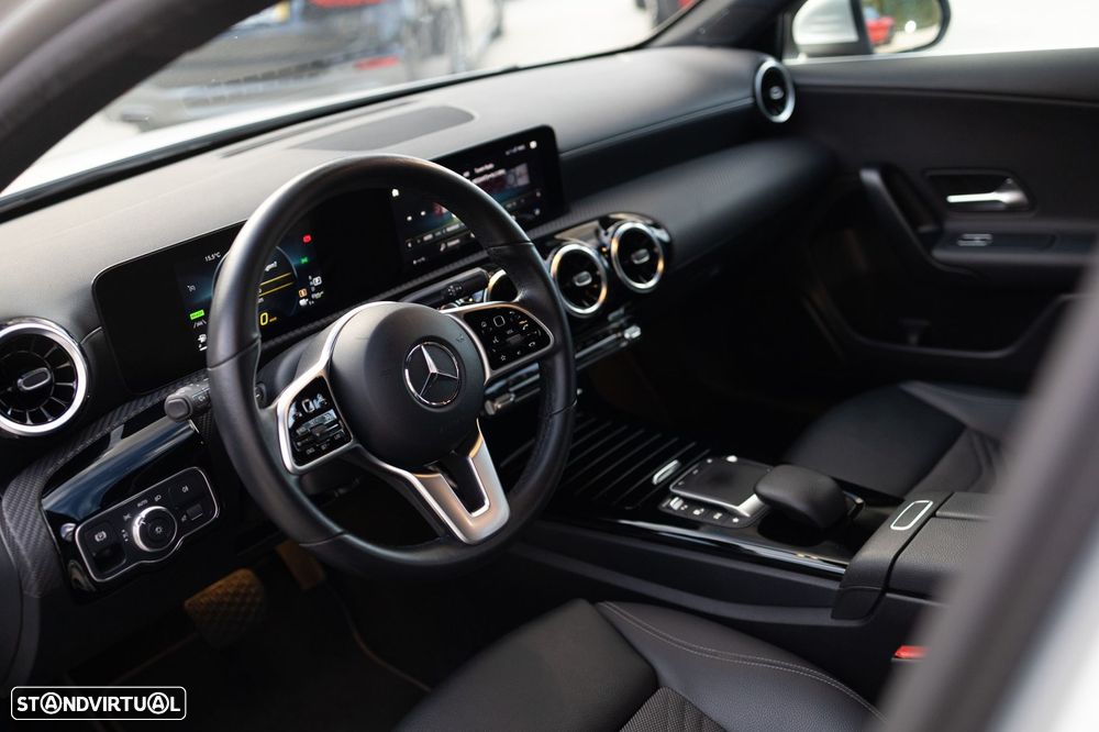 Mercedes-Benz A 250 e Progressive - 23