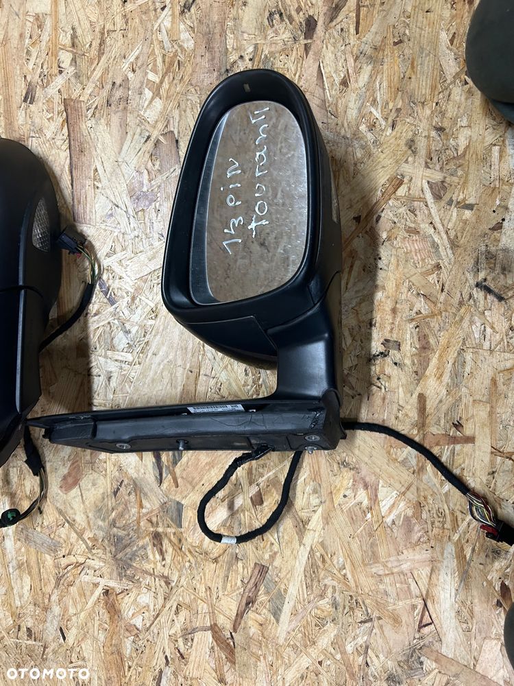 Volkswagen Touran II lusterko prawe 13 pin LD7R Europa - 2