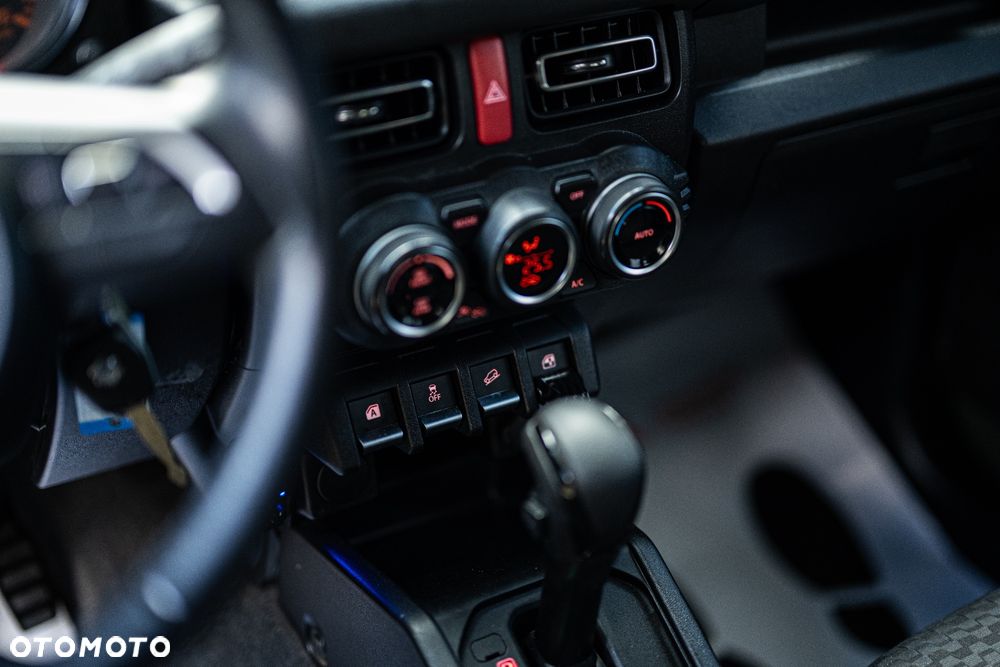 Suzuki Jimny - 21
