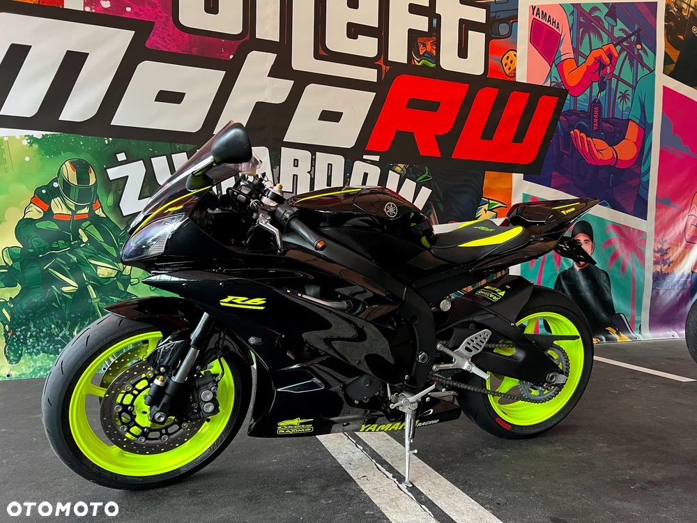 Yamaha R6 - 3