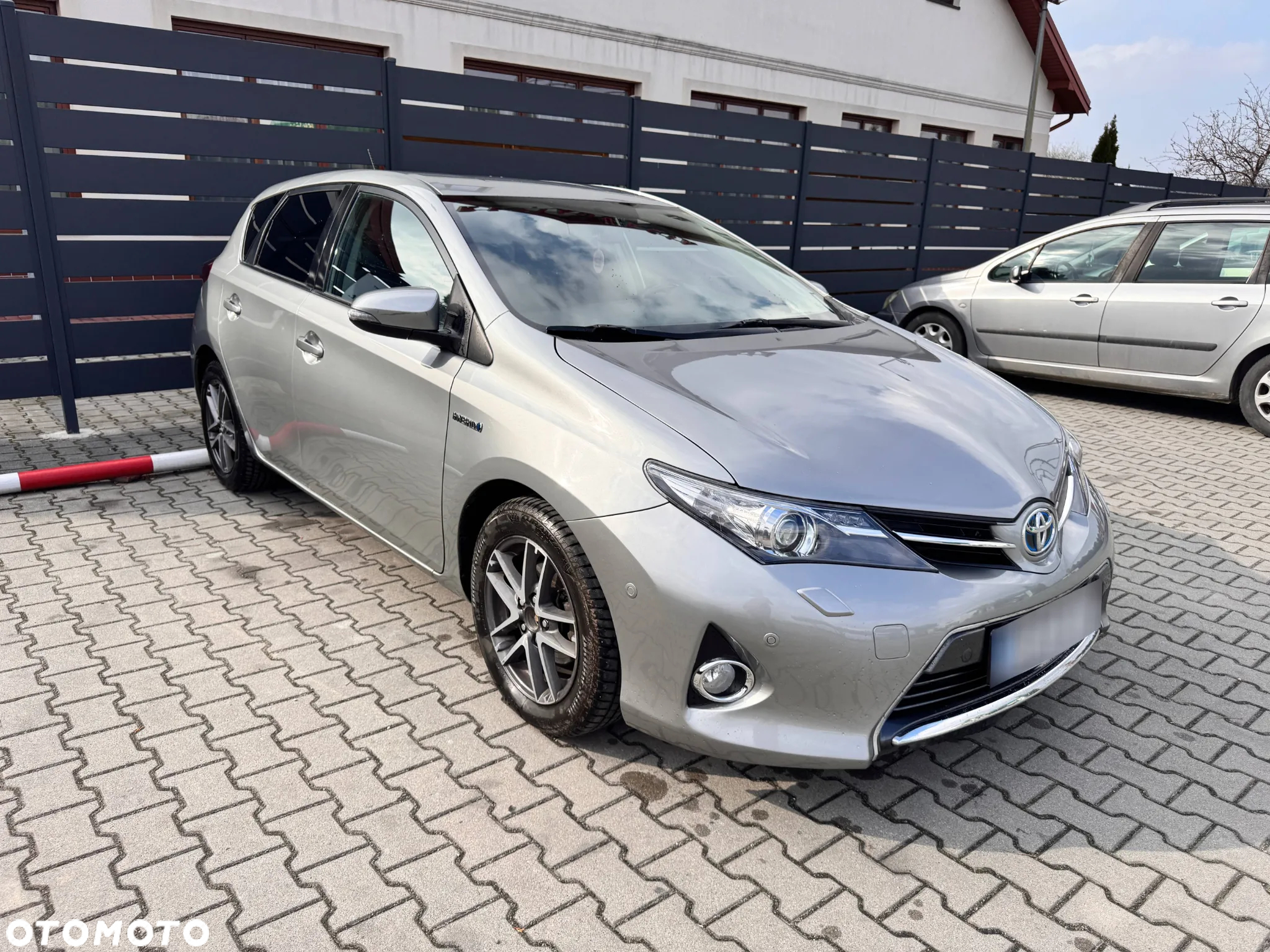 Toyota Auris 1.8 VVT-i Hybrid Automatik Comfort - 3