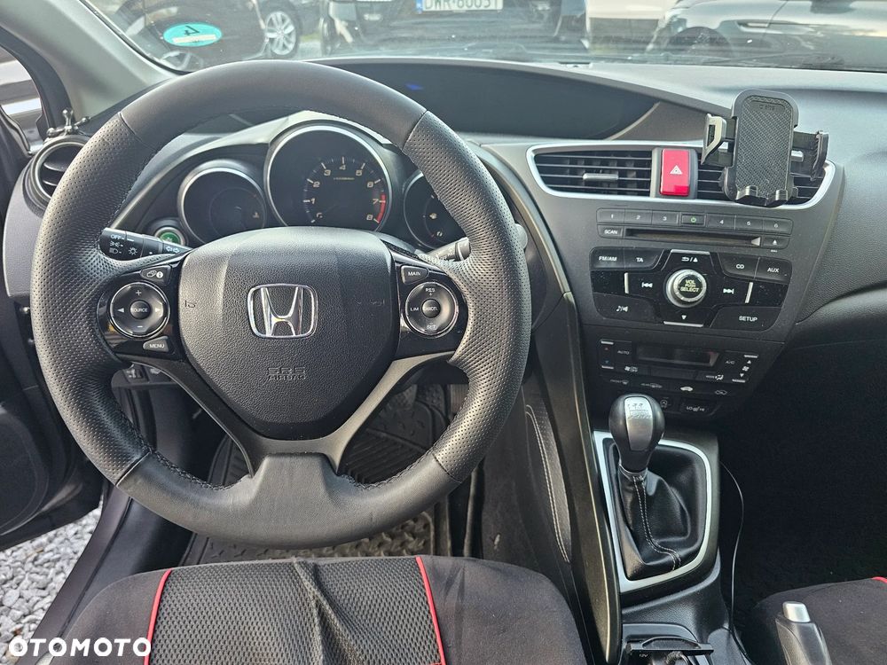 Honda Civic 1.8 Elegance - 13