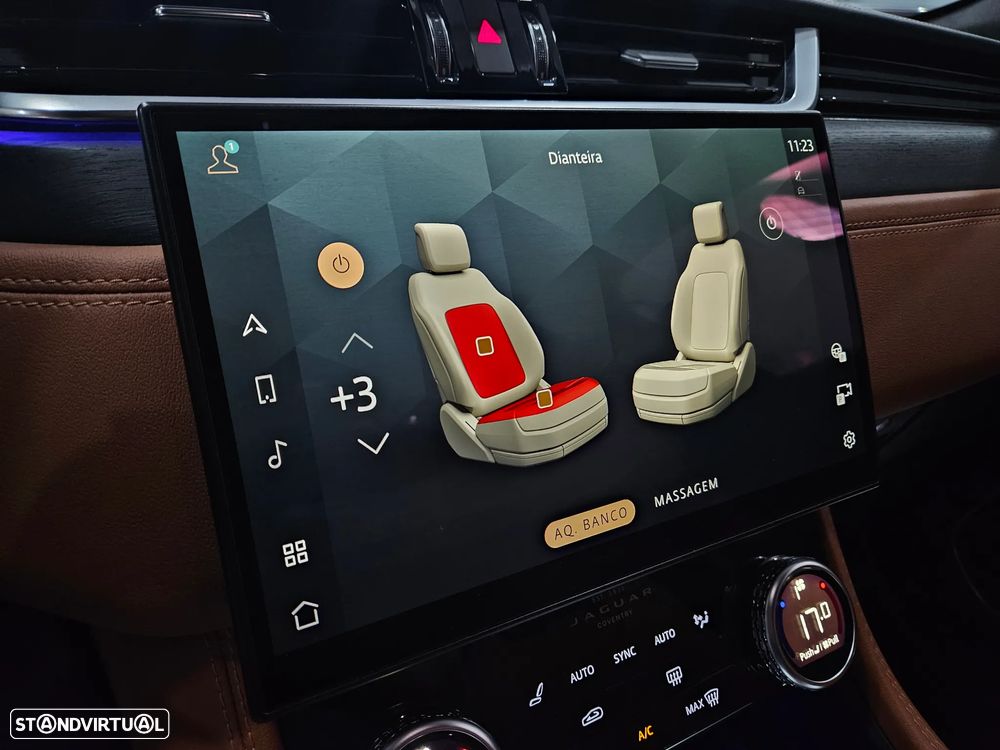 Jaguar F-Pace 2.0 P400e AWD R-Dynamic SE - 38