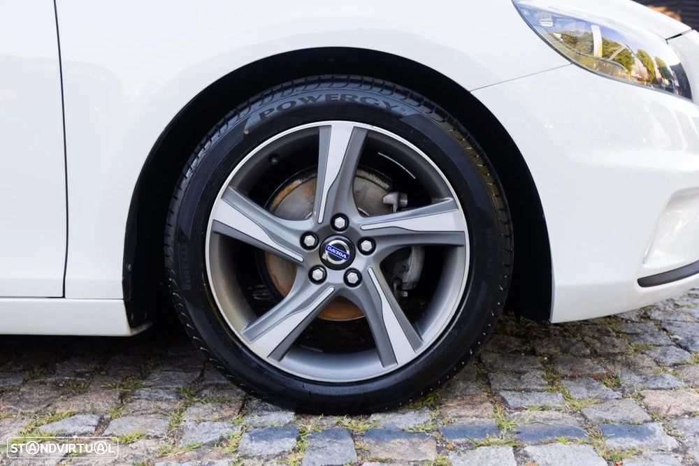 Volvo V40 1.6 D2 R-Design - 9