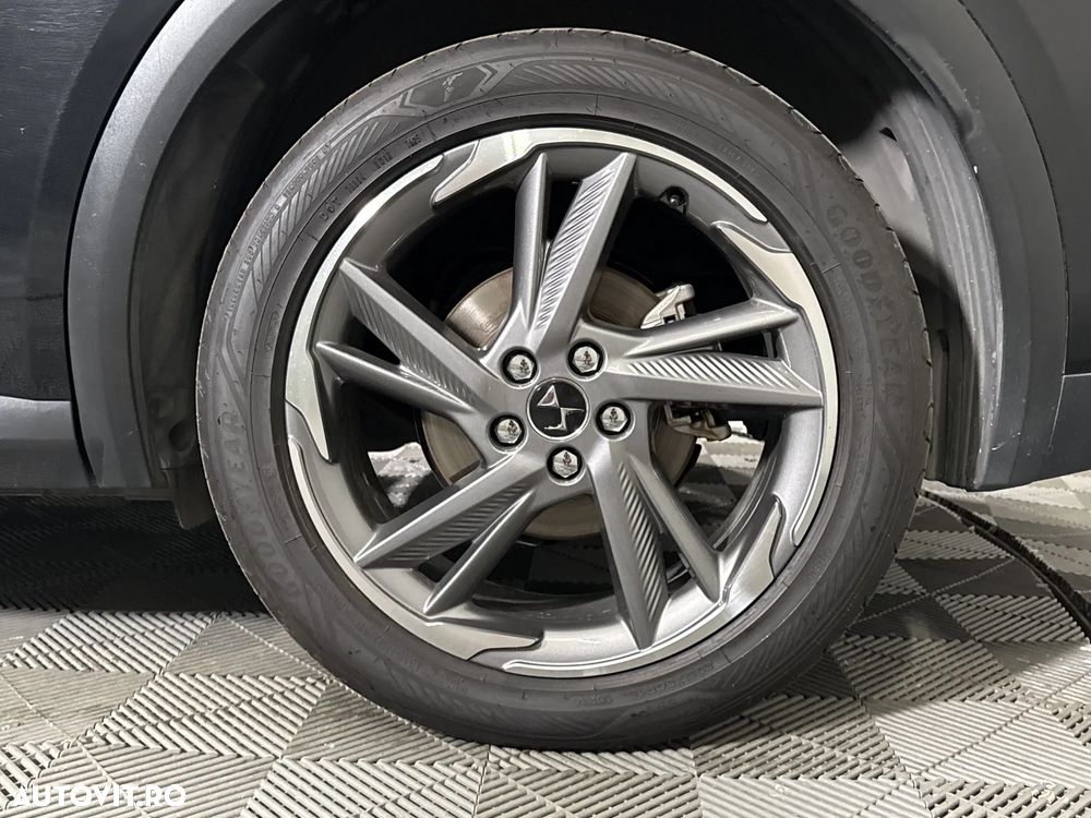 DS Automobiles DS 7 Crossback - 14