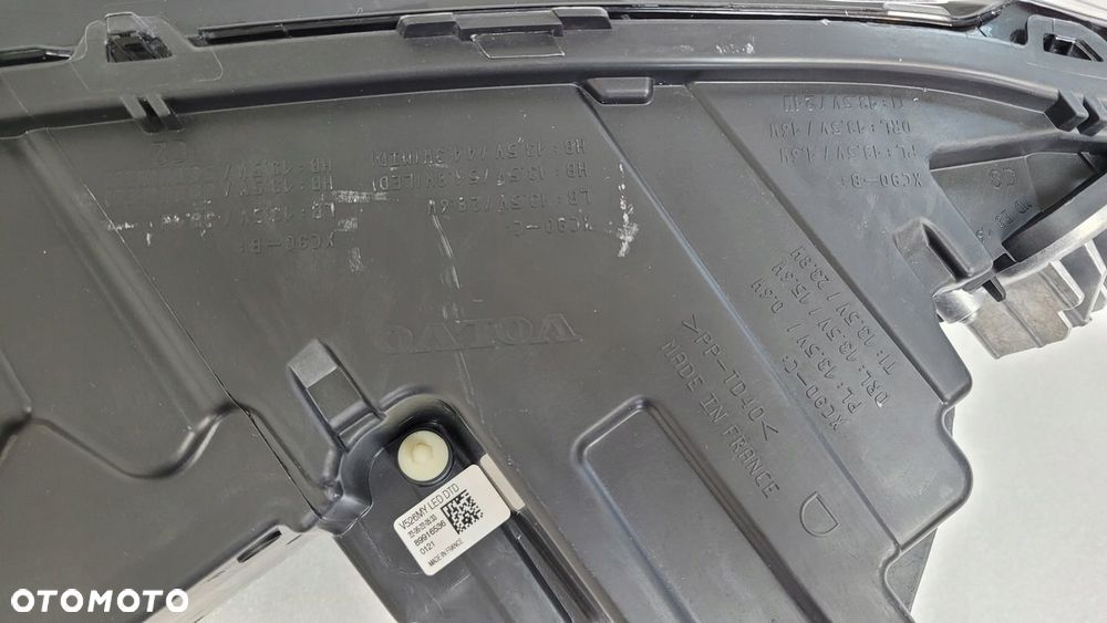 LAMPA PRAWA FULL LED ACTIVE HIGH BEAM VOLVO XC90 II LIFT 2019- - 13