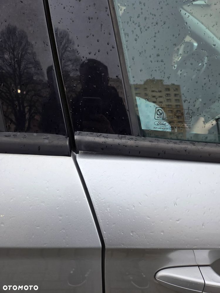 Ford Mondeo 2.0 TDCi Ambiente - 20