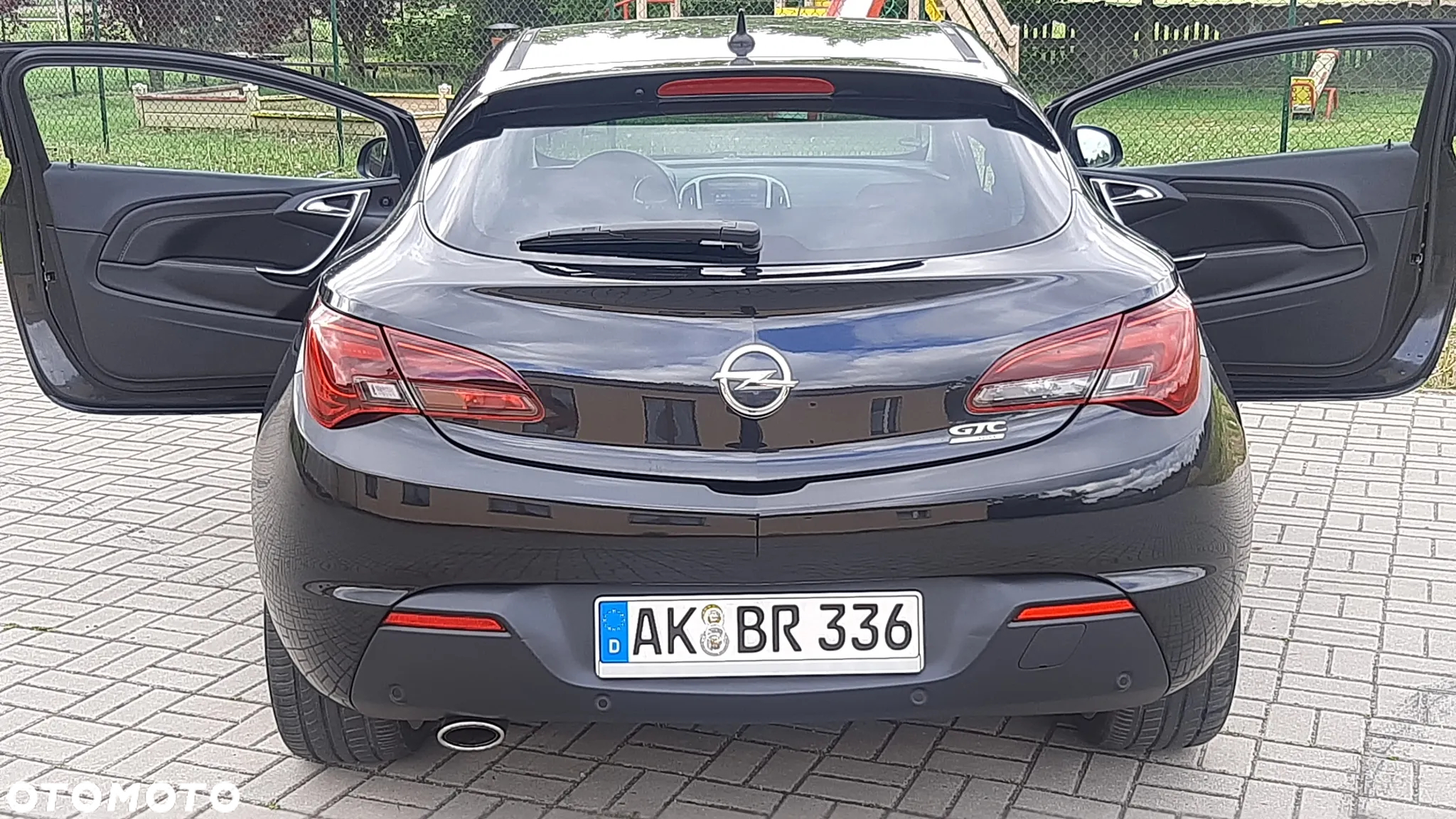 Opel Astra GTC 1.4 Turbo - 23