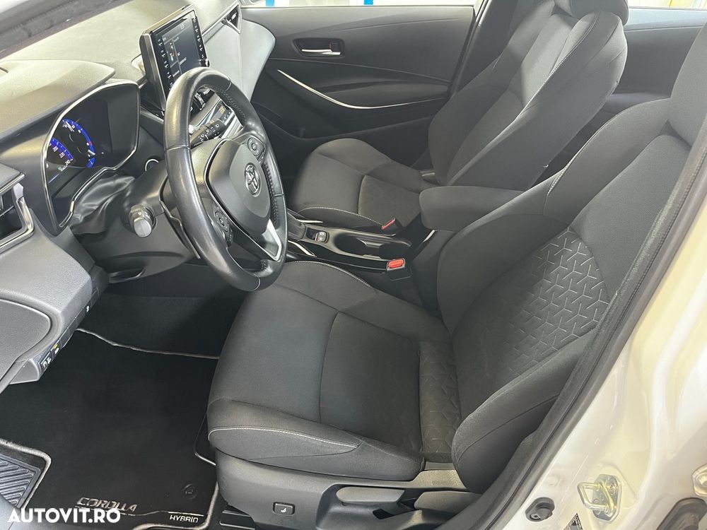 Toyota Corolla - 9