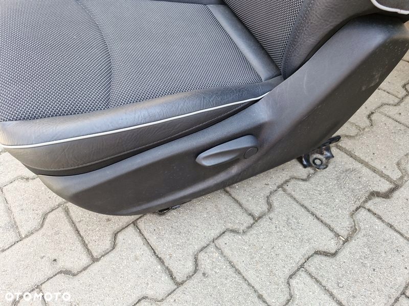 FIAT 500X FOTEL KIEROWCY LEWY PRZÓD PRZEDNI PÓŁSKÓRA UK - 10