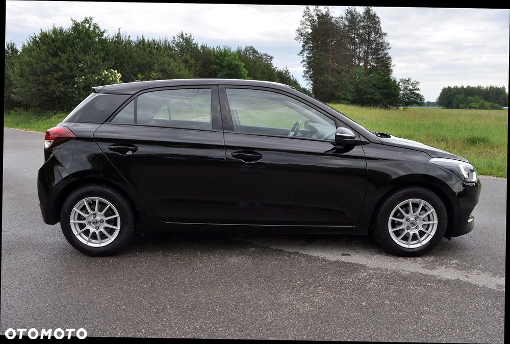 Hyundai i20 1.4 Automatik Style - 13