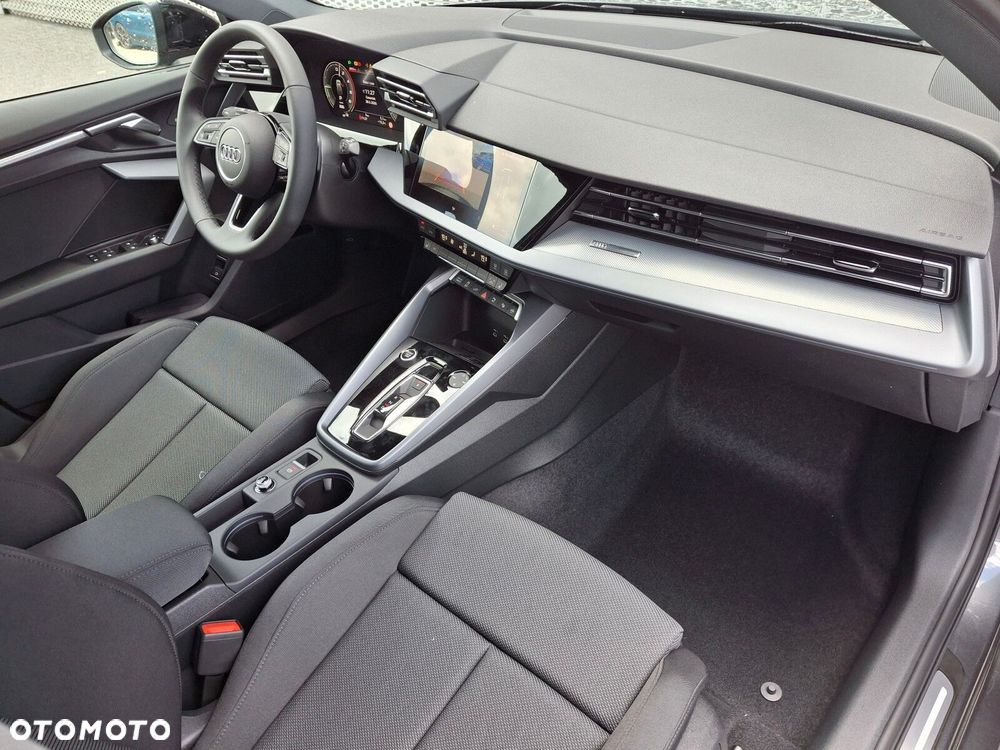 Audi A3 Sportback - 18