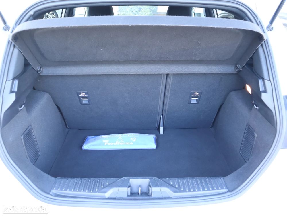 Ford Fiesta 1.0 EcoBoost ST-Line - 52