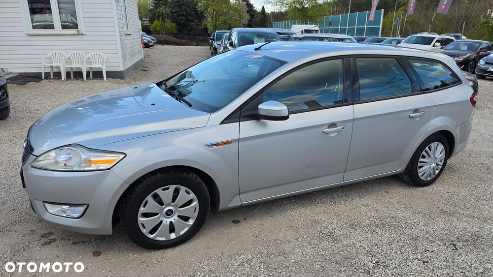 Ford Mondeo - 29