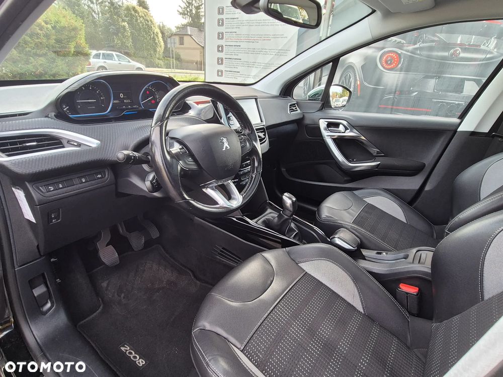 Peugeot 2008 - 24